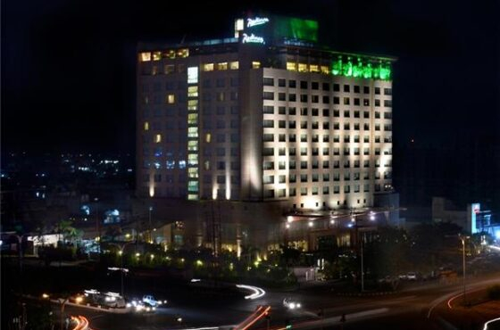 Hotel Radisson Blu, Indore
