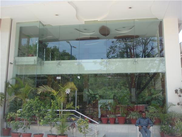 Hotel Amrit Residency