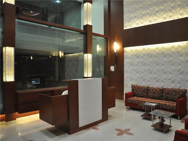 Hotel Amrit Residency